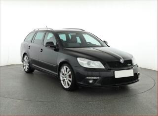 �koda Octavia RS 2.0 TSI, Xenony, Tempomat