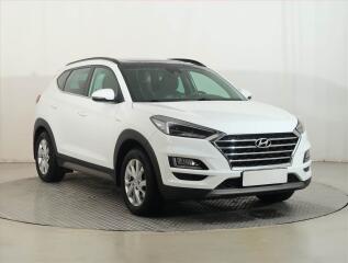 Hyundai Tucson Adventure 1.6 CRDi, Serv.kniha