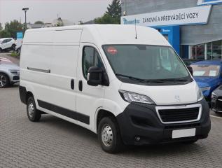 Peugeot Boxer 2.2 BlueHDi, L3H2, 13m3, 1.0t