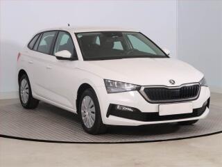 �koda Scala 1.0 TSI, Serv.kniha, Tempomat