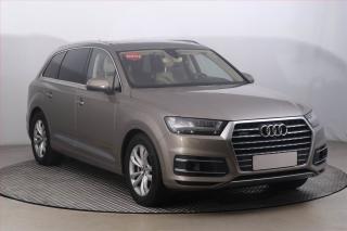 Audi Q7 3.0 TDI, 7mst, R, 1.maj