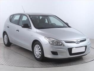 Hyundai i30 1.4 CVVT, po STK, v provozu