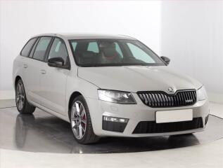 �koda Octavia RS 2.0 TSI, Serv.kniha, K��e