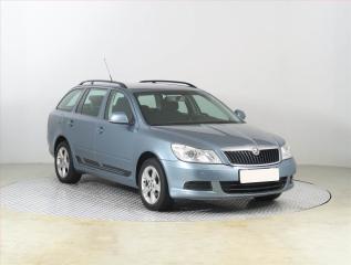 koda Octavia 1.6, Tempomat, Park.senzory