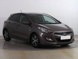 Hyundai i30 Style 1.6 CRDi, Serv.kniha