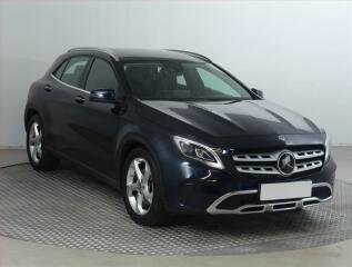 Mercedes-Benz GLA 220 4MATIC, �R,4x4
