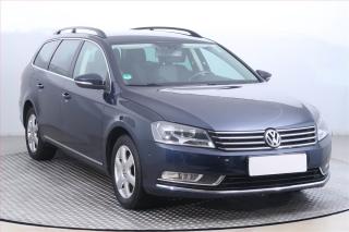 Volkswagen Passat Comfortline 2.0 TDI, Navi