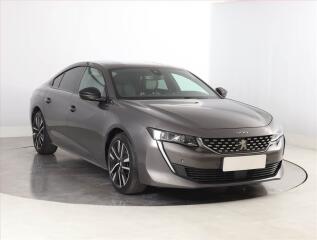 Peugeot 508 Hybrid 225, Atraktivn� vozidlo