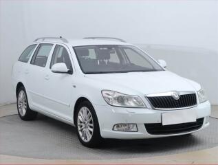 �koda Octavia Laurin&Klement 2.0 TDI, Xenony