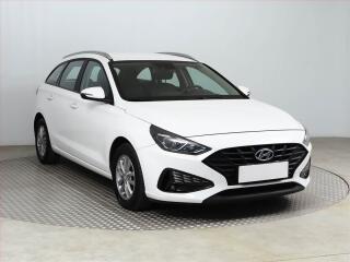 Hyundai i30 1.6 CRDi, �R,1.maj, Serv.kniha