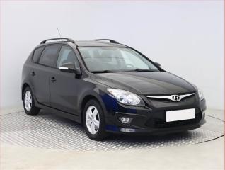 Hyundai i30 1.4 CVVT, Serv.kniha
