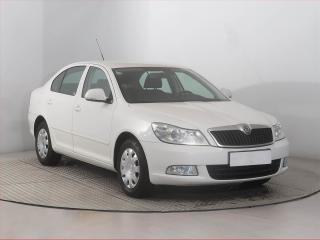 koda Octavia 1.6 TDI, Tempomat