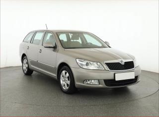 koda Octavia Elegance 1.4 TSI, Automat