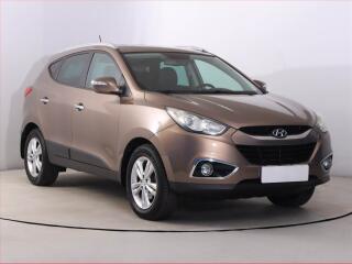 Hyundai ix35 1.6 GDI, Serv.kniha, K��e