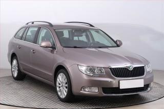 koda Superb Ambition 2.0 TDI, Xenony