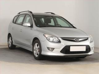 Hyundai i30 1.4 CVVT, Serv.kniha