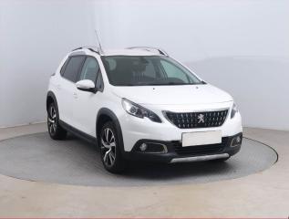 Peugeot 2008 1.2 PureTech, Automat