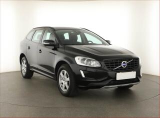 Volvo XC60 D3, Bi-Xenony, Tempomat