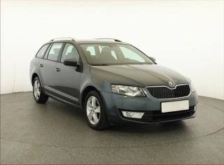 koda Octavia 2.0 TDI, R,1.maj, Tempomat