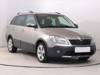 �koda Fabia Scout 1.2 TSI, Serv.kniha