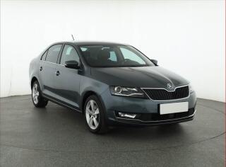 �koda Rapid Style 1.0 TSI, Bi-Xenony