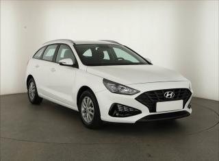 Hyundai i30 Comfort 1.5 DPI, R,1.maj
