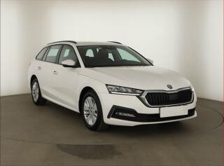 �koda Octavia Ambition 2.0 TDI, �R,1.maj