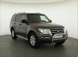 Mitsubishi Pajero 3.2 DI-D, 4X4, 7mst