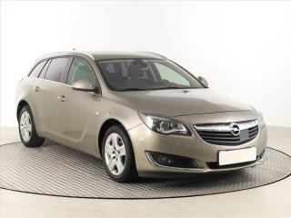 Opel Insignia 2.0 CDTI, Serv.kniha, Xenony