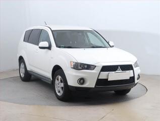 Mitsubishi Outlander 2.2 DI-D, 4X4, Serv.kniha