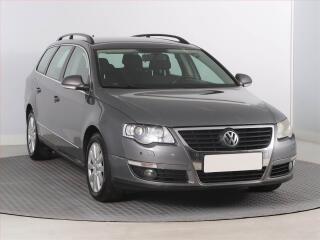 Volkswagen Passat 2.0 TDI, 4X4, nov� STK
