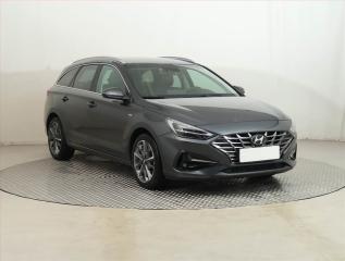 Hyundai i30 Style 1.5 T-GDI MHEV, R