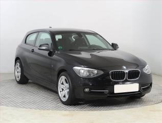 BMW Sport Line 118d, Serv.kniha