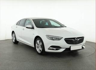 Opel Insignia 2.0 CDTI, Automat, �R,1.maj