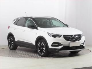 Opel Grandland X 1.2 Turbo, Serv.kniha
