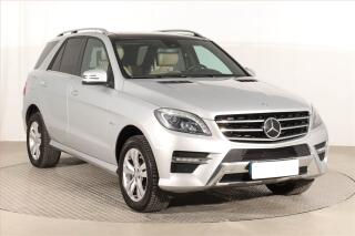 Mercedes-Benz Sport ML 350 BlueTEC, 4X4