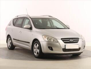 Kia Ceed 1.4 CVVT, jezd� dob�e