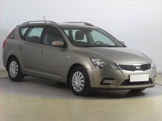 Kia Ceed 1.6 CRDi, Serv.kniha, po STK