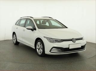 Volkswagen Golf Comfortline 1.0 TSI, R,1.maj