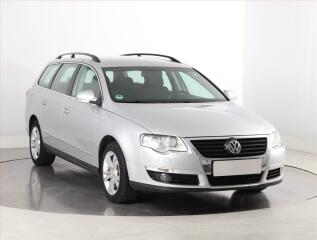 Volkswagen Passat Comfortline 1.4 TSI, Xenony