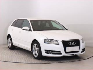 Audi A3 1.6, Serv.kniha, Tempomat