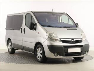 Opel Vivaro Tour 2.5 CDTI, Bus, 7M�st