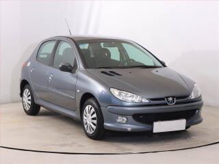 Peugeot 206 1.4 i, Serv.kniha, zamluveno