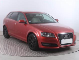 Audi A3 1.6 TDI, Tempomat