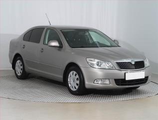 koda Octavia 1.4 TSI, Serv.kniha, Navi