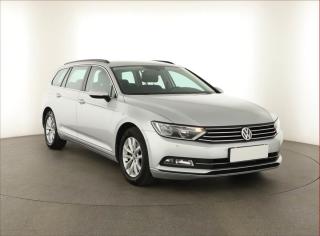 Volkswagen Passat 2.0 TDI, Automat, Serv.kniha