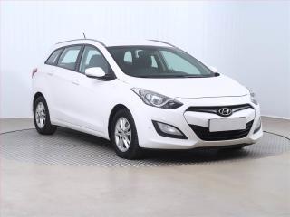 Hyundai i30 1.6 CRDi, pln� poj�zdn�