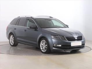 koda Octavia Ambition 1.6 TDI, Navi