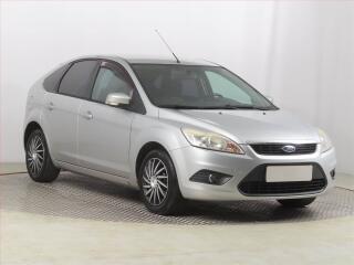 Ford Focus 1.6 i, Tempomat, Park.�senzory