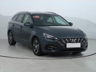 Hyundai i30 Smart 1.5 T-GDI MHEV, R,1.maj